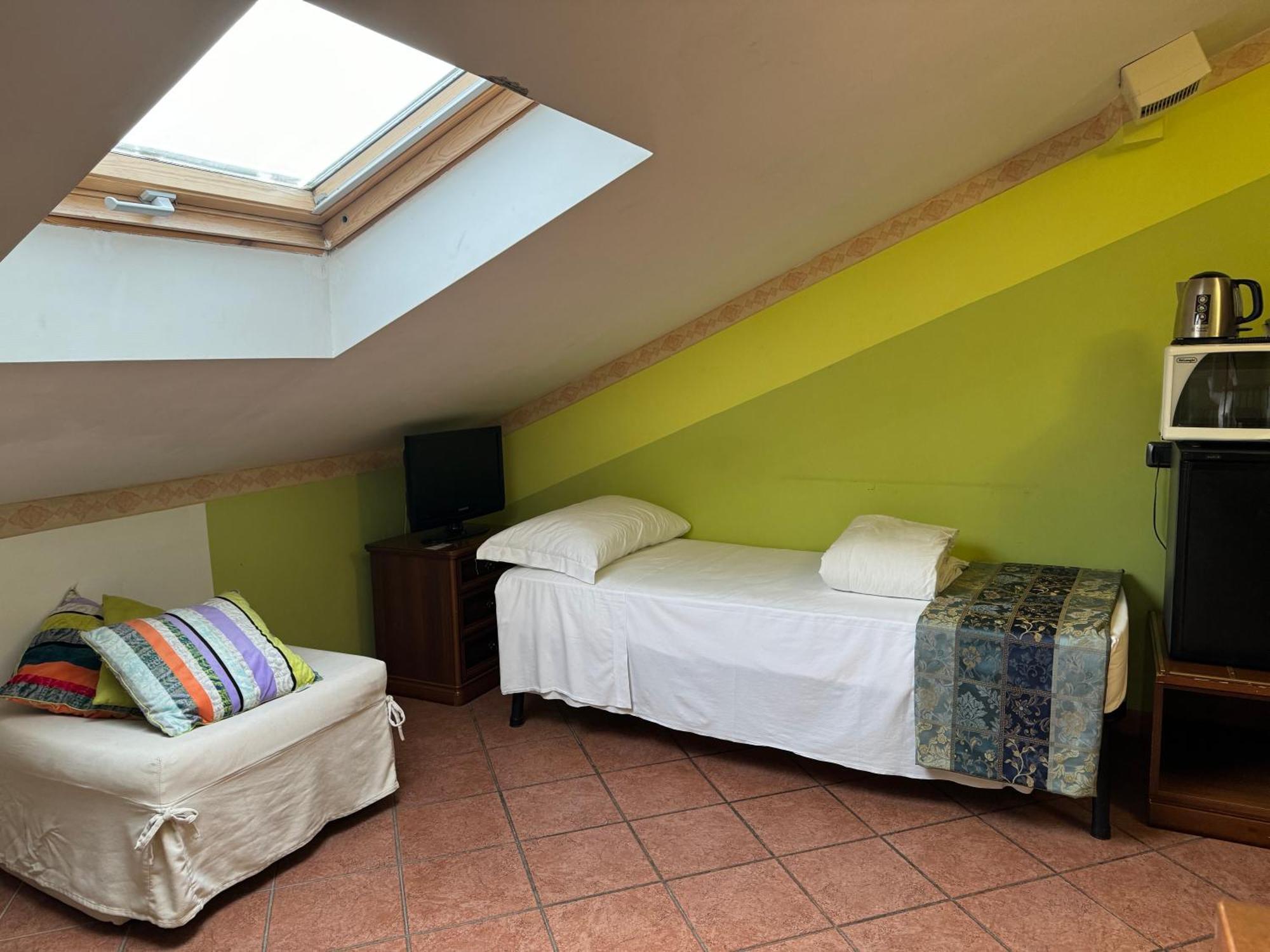 Euro House Inn Airport Fiumicino Exterior foto