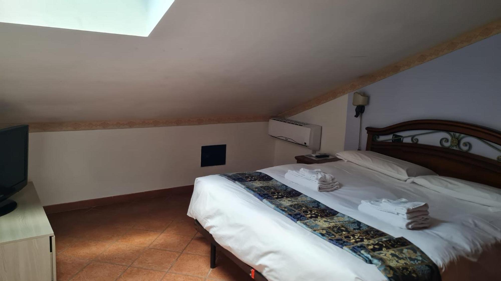 Euro House Inn Airport Fiumicino Exterior foto